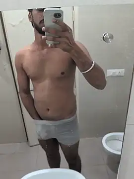 hornyguy9957 – webcam-show