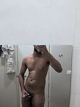 hornyguy9957 Webcamshow