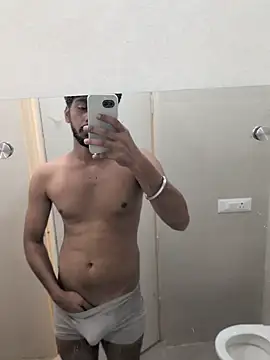 Pokazy przed kamerką – hornyguy9957