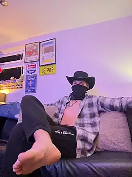Leonardo_DicapriTOE_xo webcam show