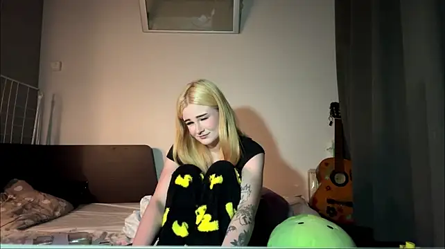 LorineFavaro Live XXX-Chat