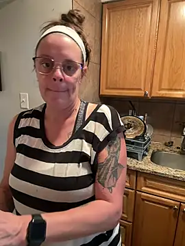 ChubbyBetty15's Webcam Show