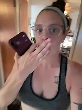 ChubbyBetty15 Show in webcam