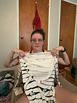 ChubbyBetty15's Webcam Show
