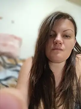 Monikss23 ওয়েবক্যাম শো