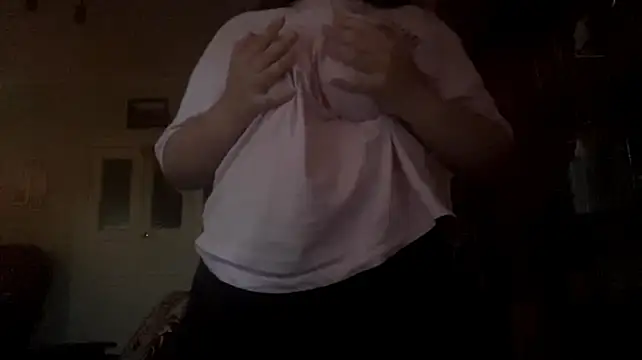 LevandaSara – webcam-show