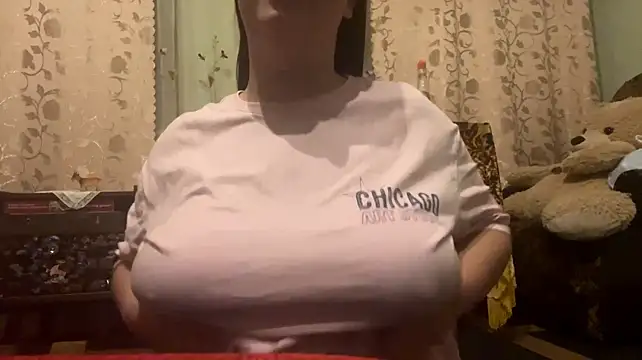 LevandaSara Webcam show