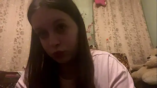 LevandaSara's Live XXX Chat