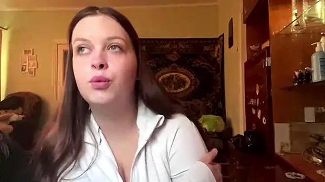 LevandaSara Show in webcam