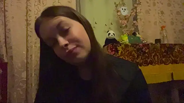 LevandaSaran Webbikameraesitys