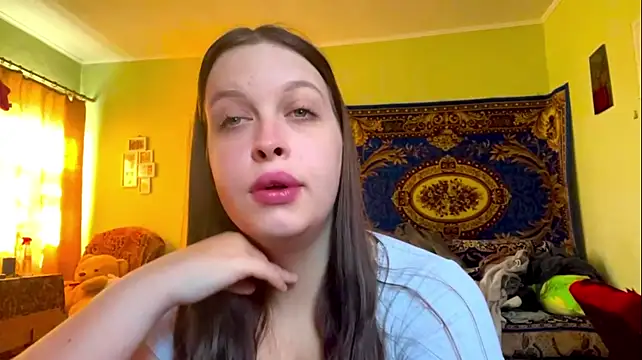 LevandaSara's Webcam Show