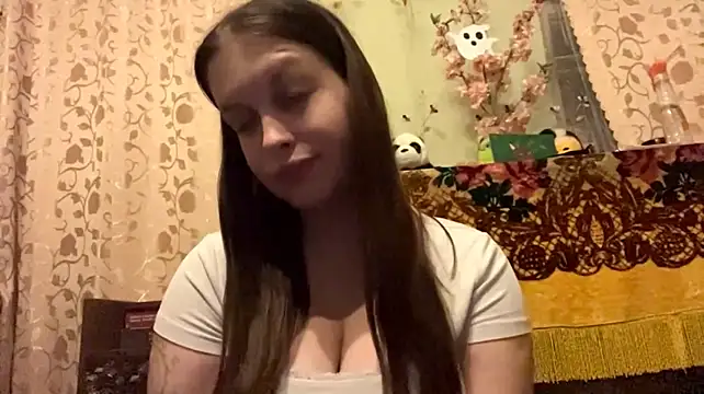 LevandaSara – webcam-show
