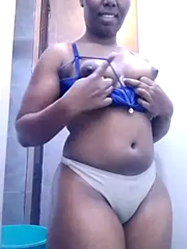 SUGAR_PLUM8 Adlı Modelin Canlı XXX Sohbeti