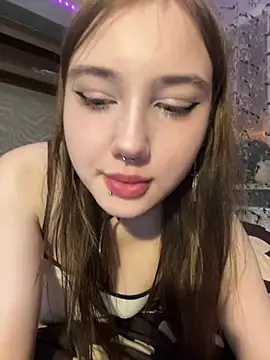 Chat +18 de thefallenangelll ao vivo