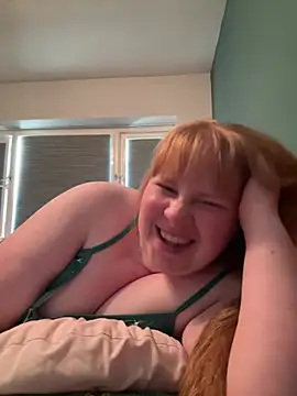 Chat +18 de Curvy-GingeXX ao vivo