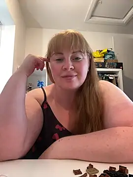 Curvy-GingeXX – Live XXX-chat