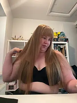 Curvy-GingeXX: απευθείας συνομιλία ΧΧΧ