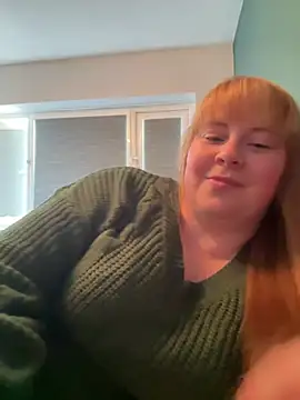 Curvy-GingeXX Live XXX-Chat