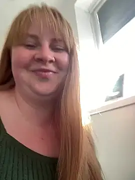 Czat XXX na żywo – Curvy-GingeXX