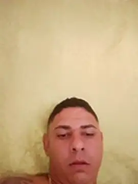 Show de Miguelzktt na webcam