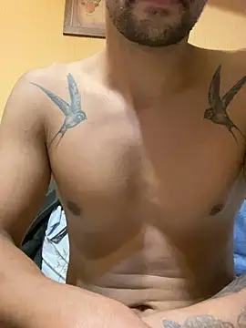 Show modela Chrisisnaked na web-kameri