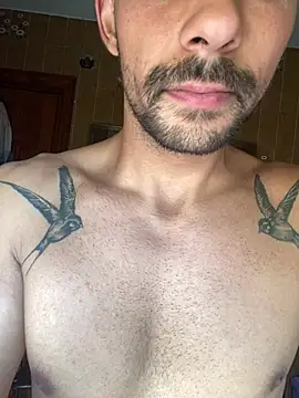 Chrisisnaked Webcam Show