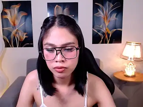 kylie_cum27 Pertunjukan Webcam