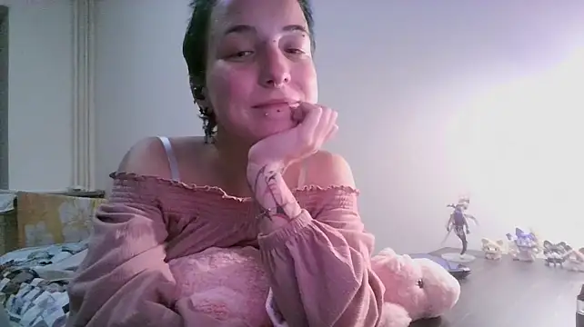 CharlotteDebarge Webcam-Show