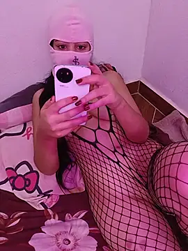 zaina_sexy Adlı Modelin Web Kamerası Şovu