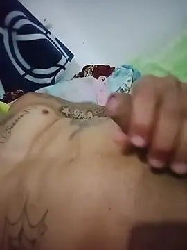 Elmono__1 Webcam-Show