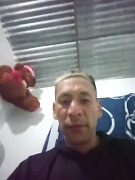 Elmono__1n Webbikameraesitys