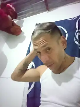 Elmono__1n Webbikameraesitys