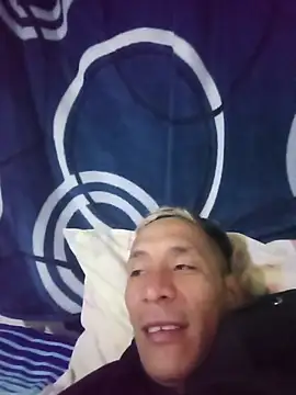 Elmono__1 Show in webcam