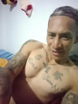 Elmono__1 Webcam Show