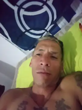 Elmono__1 webkamerás műsora