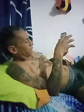 Show modela Elmono__1 na web-kameri