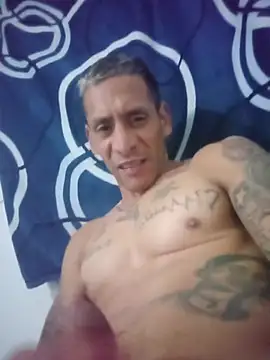 Elmono__1 Webcam show