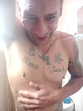 Elmono__1 Show in webcam