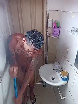 Elmono__1n Webbikameraesitys