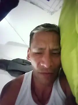 הופעת וובקאם של Elmono__1