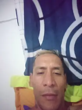 Elmono__1 Webcam show