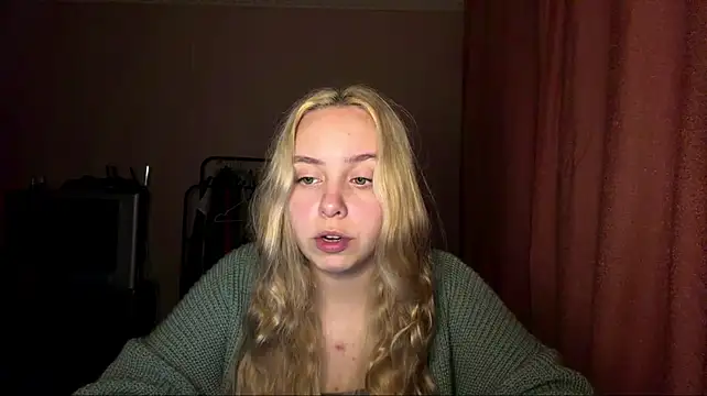 Flaffy_Bombyy Webcamshow