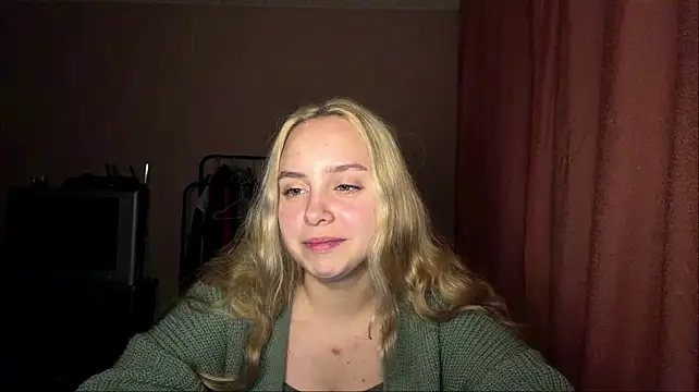 Flaffy_Bombyy Webcam-Show