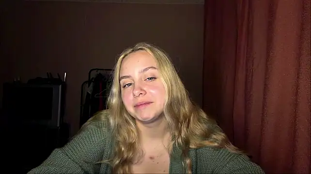 Flaffy_Bombyy: вебкам-шоу