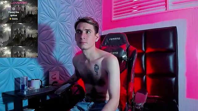 Mikesub_ webkamerás műsora