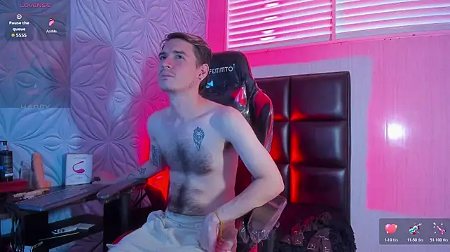 Mikesub_ Show Webcam