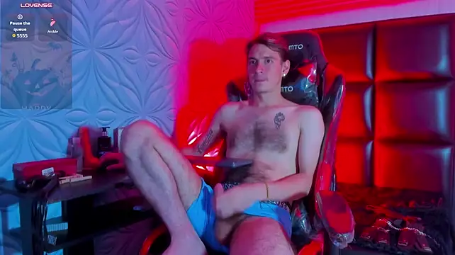 Show modela Mikesub_ na web-kameri