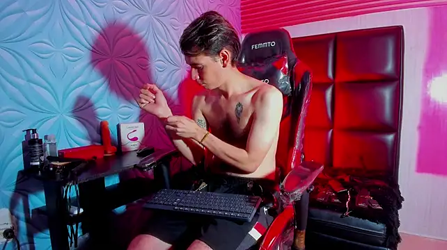 Mikesub_ Webcamshow