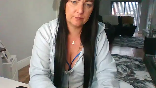 Show de webcam de HousewifeAnna