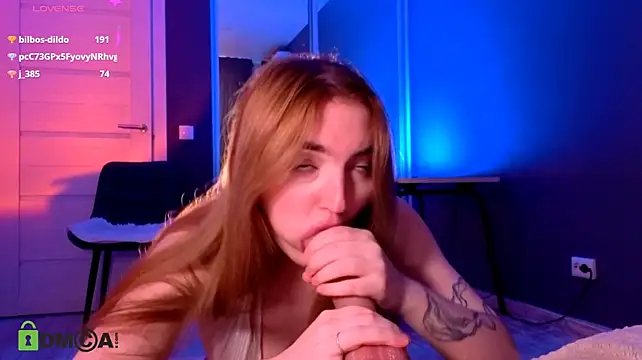 RinaAverEdge – Live XXX-chat